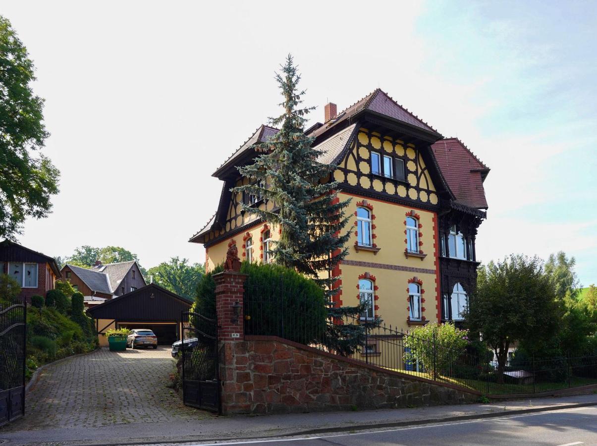 Apartment In Villa Rochlitz Exterior photo
